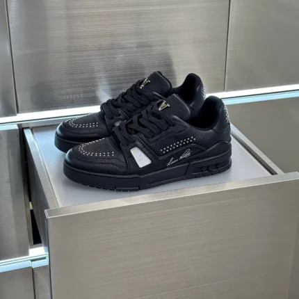LOUIS VUITTON Trainer Sneakers