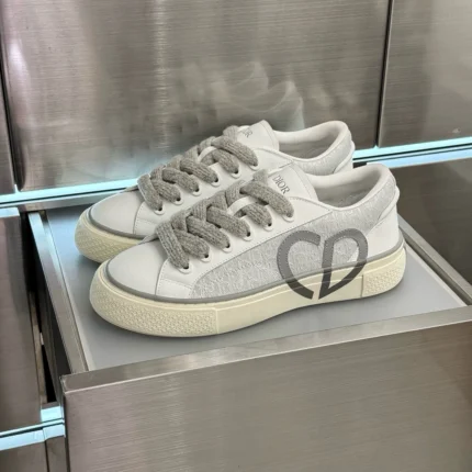 DIOR B33