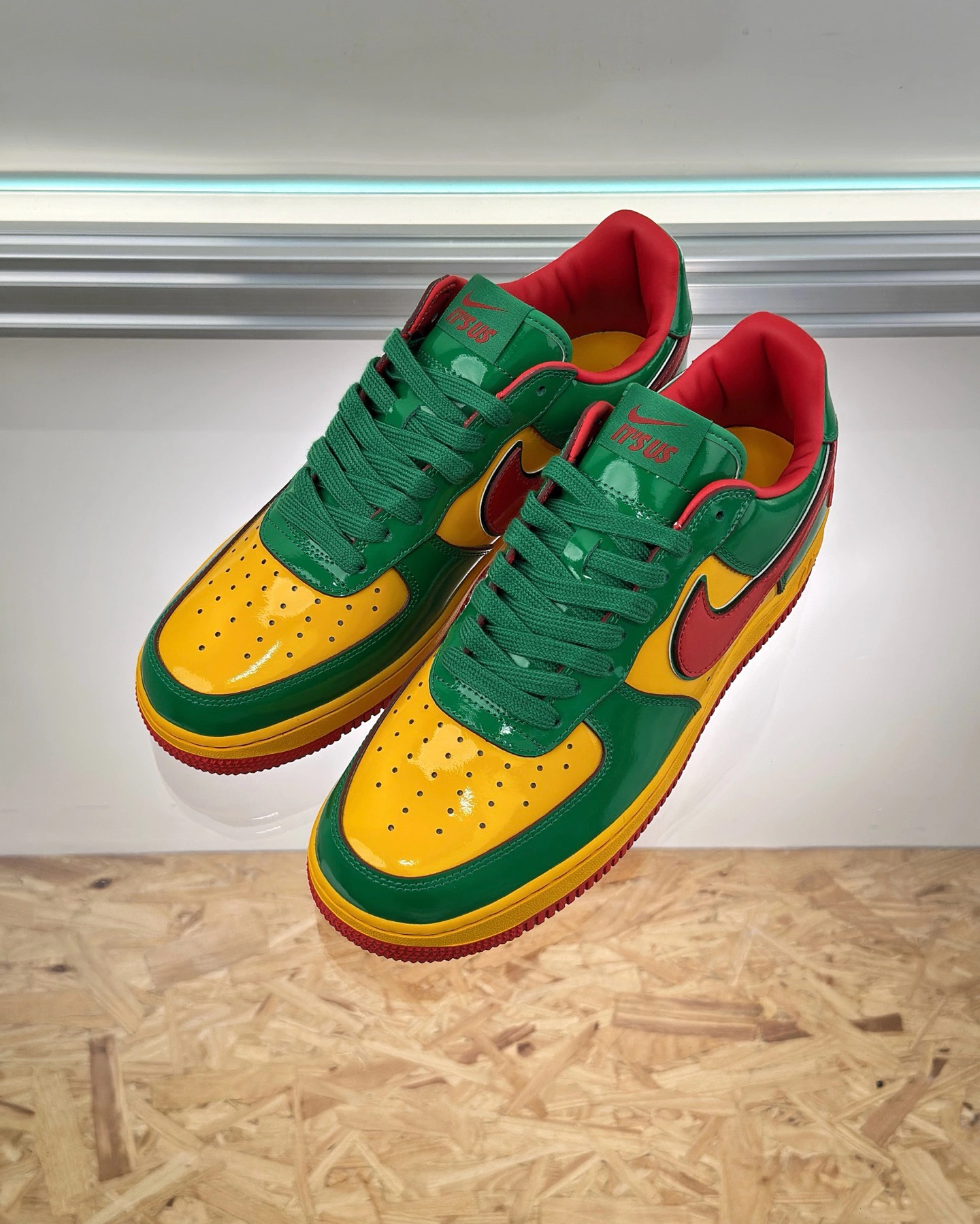 9FB38355-1071-4A00-B969-894539371482