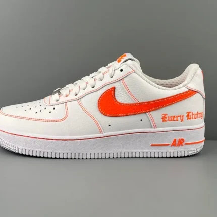 VLONE x NIKE Air Force 1