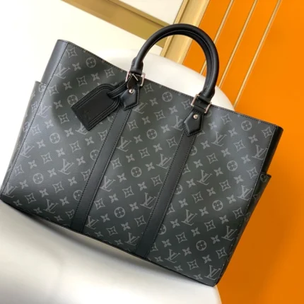 Louis Vuitton Sac Plat